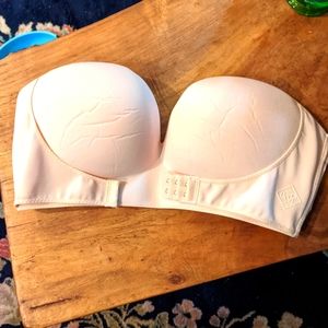 NWOT Convertible Push Up Padded Bra